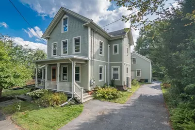 25 Munroe St, Northampton, MA 01060 - Photo 1