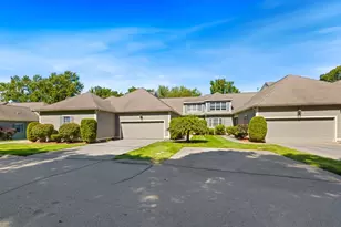 7 Leaning Elm Dr, Reading, MA 01867 - Photo 1