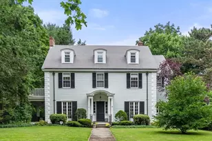 44 Metcalf St, Worcester, MA 01609 - Photo 1