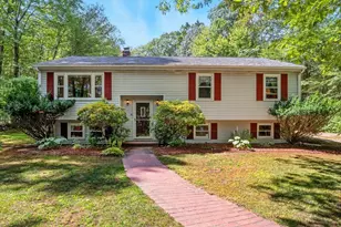 35 Perry St, Douglas, MA 01516 - Photo 1