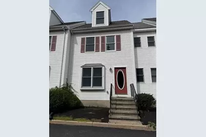 955 Pleasant St #3, Weymouth, MA 02189 - Photo 1