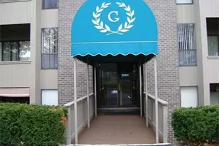 16 Shrewsbury Green Dr, Shrewsbury, MA 01545 - Photo 1