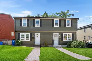 160 High St, Lawrence, MA 01841 - Photo 1