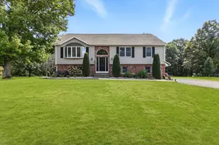 162 Honey Pot Rd, Westfield, MA 01085 - Photo 1