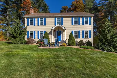 194 Olympic Ln, North Andover, MA 01845 - Photo 1