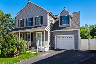 8 Cherry Blossom Cir #50, Worcester, MA 01605 - Photo 1