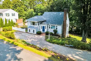 15 Harborview Dr, Hingham, MA 02043 - Photo 1