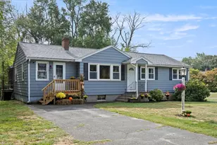 11 Albion Ln, West Newbury, MA 01985 - Photo 1