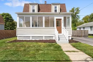 265 Pleasant St, Ashland, MA 01721 - Photo 1