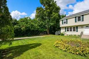 9 Webster St, Douglas, MA 01516 - Photo 1