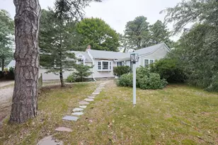 15 Glendon Rd, Dennis, MA 02639 - Photo 1