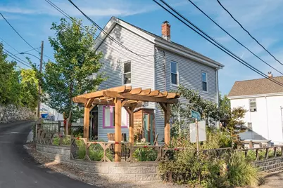 18 Browns Ave, Waltham, MA 02453 - Photo 1