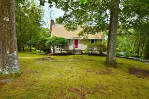 331 Cooper Rd, Northbridge, MA 01534 - Photo 1