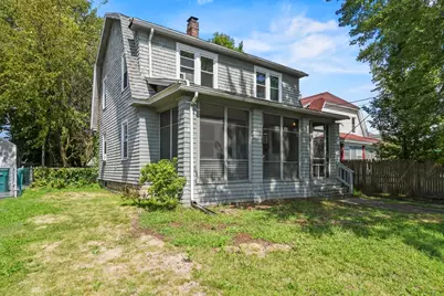 124 Washington Street, Springfield, MA 01108 - Photo 1