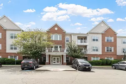 170 Haverhill St #129, Andover, MA 01810 - Photo 1