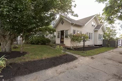 29 Oval Rd, Quincy, MA 02170 - Photo 1