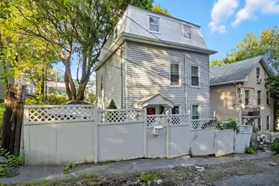 3 Autumn St, Haverhill, MA 01832 - Photo 1