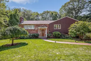 66 Colburn Rd, Reading, MA 01867 - Photo 1