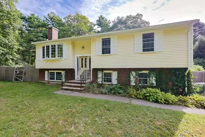 34 North St, North Brookfield, MA 01535 - Photo 1