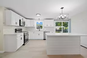 26 Portulaca Dr, Springfield, MA 01129 - Photo 1