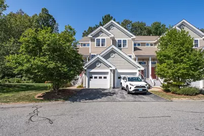 28 Lincoln Ln #28, Grafton, MA 01536 - Photo 1