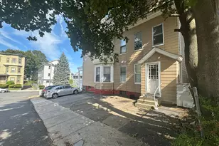 24 Grand St, Worcester, MA 01610 - Photo 1
