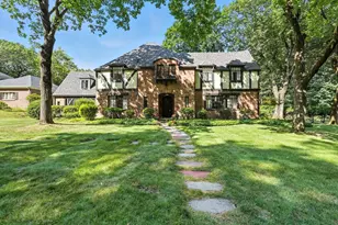 511 Trafton Rd, Springfield, MA 01108 - Photo 1