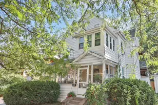 56 Laurel St, Holyoke, MA 01040 - Photo 1