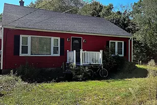 440 School St, Winchendon, MA 01475 - Photo 1