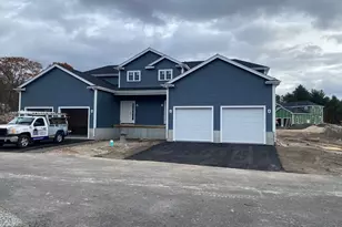 719 S Franklin St, Holbrook, MA 02343 - Photo 1