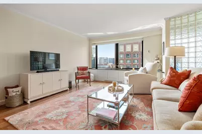65 E India Row #18G, Boston, MA 02110 - Photo 1