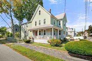 7 Everett St, Stoneham, MA 02180 - Photo 1