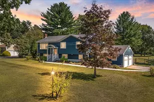 14 Blanchard St, Andover, MA 01810 - Photo 1