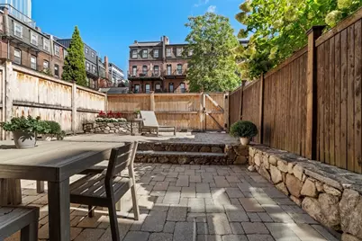 4 Durham St #1, Boston, MA 02115 - Photo 1