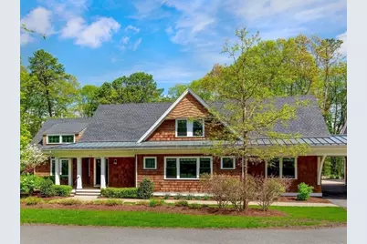 37 Cottage Cir #37, Dedham, MA 02026 - Photo 1