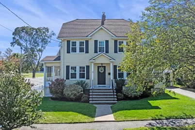 14 Woods Rd, Medford, MA 02155 - Photo 1