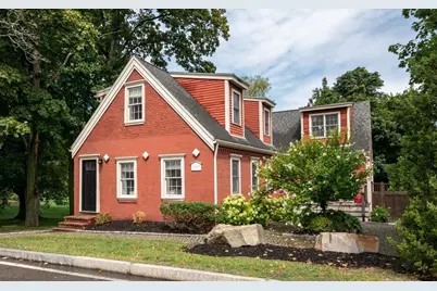 3 West St, Hingham, MA 02043 - Photo 1