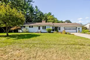 40 Strong Rd, Southampton, MA 01073 - Photo 1