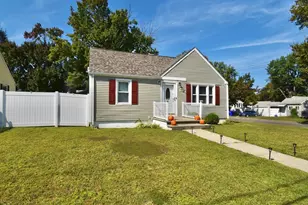 1060 Liberty St, Springfield, MA 01104 - Photo 1