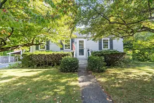 20 Francis Ave, Groveland, MA 01834 - Photo 1