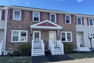 14 Fernwood Dr, Leominster, MA 01453 - Photo 1