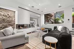 77 Chandler St, Boston, MA 02116 - Photo 1