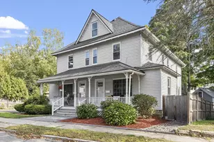 30 Village St, Reading, MA 01867 - Photo 1