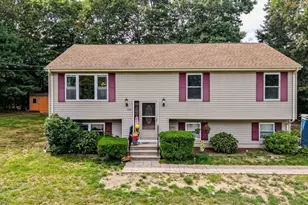 106 Alicia Dr, Taunton, MA 02780 - Photo 1