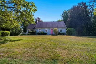 10 Primrose Ln, Wilbraham, MA 01095 - Photo 1