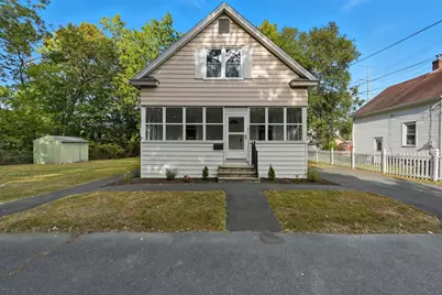 31 Sophia St, Chicopee, MA 01020 - Photo 1