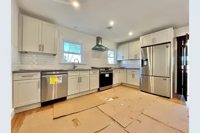 9-11 Maplewood St #11, Watertown, MA 02472 - Photo 1