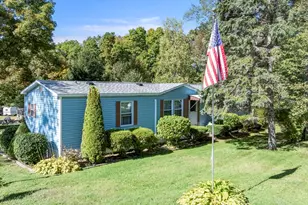 14 Nanatomqua Drve, Brookfield, MA 01506 - Photo 1