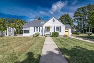 4 Gleason Rd, Northampton, MA 01060 - Photo 1