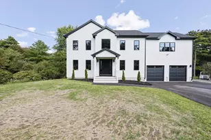 225 Mattapoisett Rd, Acushnet, MA 02743 - Photo 1